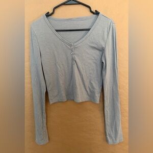 Stylish Gray Long Sleeve Button Up Women's Crop Top